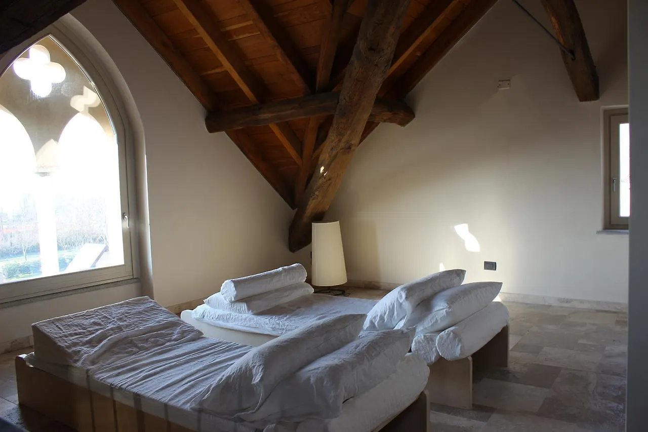 Cascina La Salette Residence Paderno d'Adda Italy